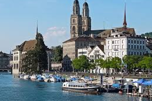 Immigration lawyer Zurich